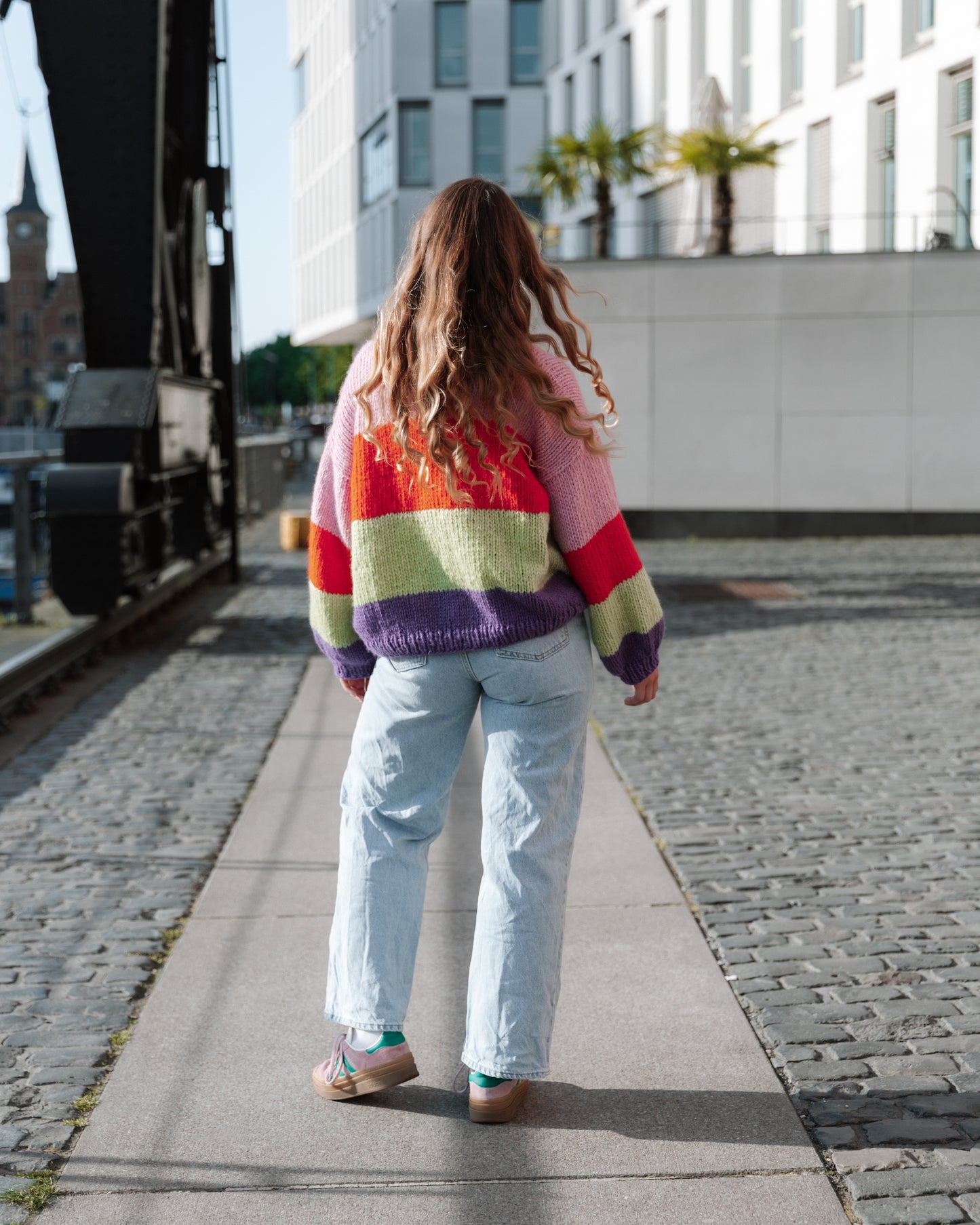 FREYA Sweater - Digital Knitting Pattern