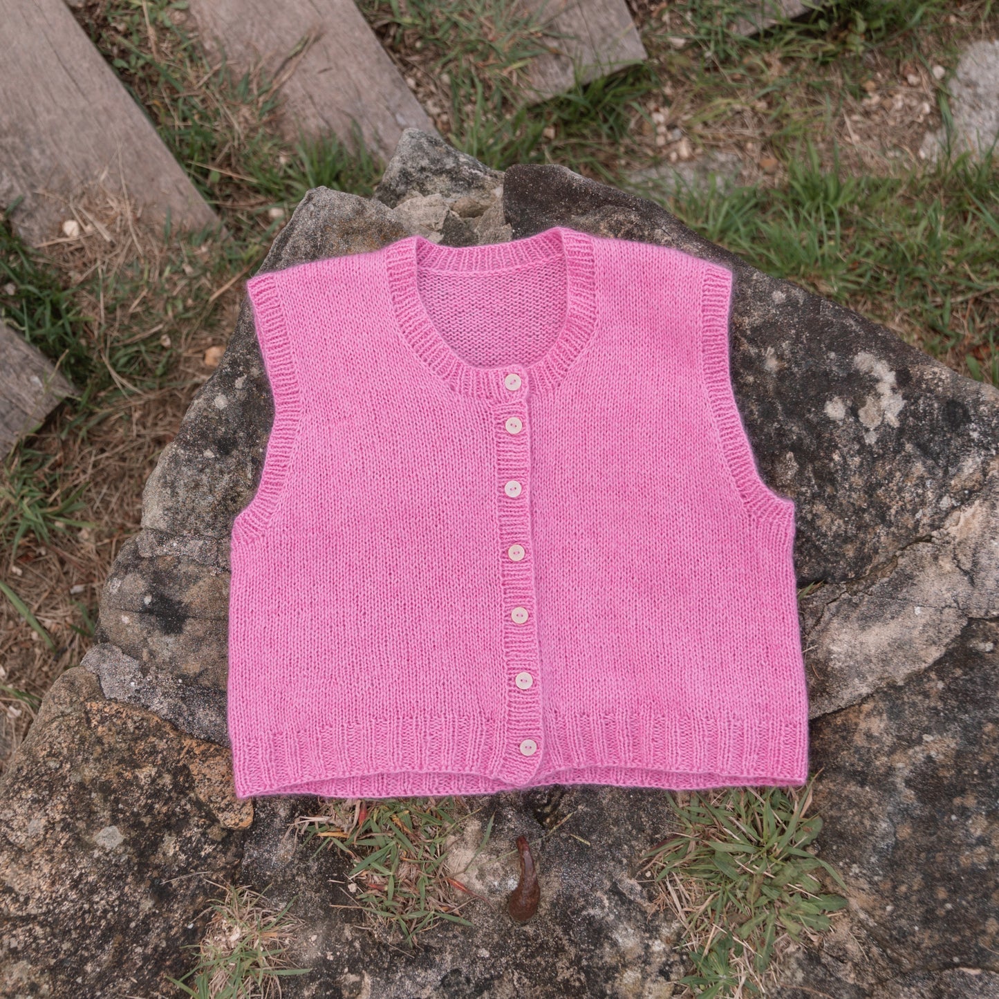 CARI Cardigan - Digital knitting pattern